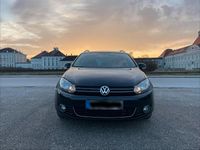 Gebraucht VW Golf VI Style 105 PS (77 kW) 2011 Schwarz Kleinwagen