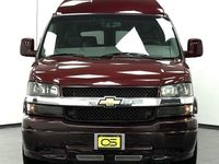 Second-hand Chevrolet Express 345 CP (253 kW) 2017 Roșu Monovolum