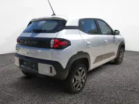 Neu Dacia Spring Extreme 75 kW (102 PS) 2026 Lightning grau Kleinwagen