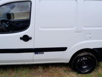 Gebraucht Fiat Doblò 75 PS (55 kW) 2009 Weiß Van / Kleinbus