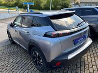 Gebraucht Peugeot e-2008 Allure 100 kW (136 PS) 2021 Lack grau artense SUV
