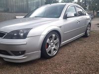 Gebraucht Ford Mondeo 125 PS (91 kW) 2006 Silber Limousine