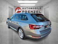 Gebraucht Skoda Superb Style 190 PS (139 kW) 2017 Grau Kombi