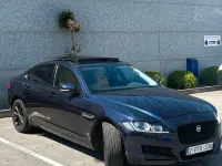 Gebraucht Jaguar XF 180 PS (132 kW) 2017 Blau Limousine