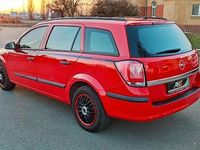 Gebraucht Opel Astra Basis 90 PS (66 kW) 2004 Rot Kombi