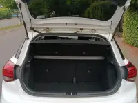 Gebraucht Hyundai i20 Advantage 84 PS (61 kW) 2020 Weiß Kleinwagen