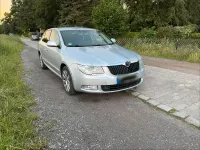 Gebraucht Skoda Superb Elegance 160 PS (117 kW) 2008 Silber Limousine