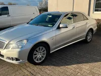 Gebraucht Mercedes E220 170 PS (125 kW) 2011 Silber Limousine
