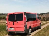 Gebraucht Renault Trafic 145 PS (106 kW) 2009 Rot Van / Kleinbus
