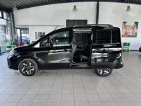 Neu Nissan Townstar Tekna 131 PS (96 kW) 2026 Schwarz metallic Van / Kleinbus