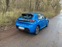 gebraucht Peugeot 208 Allure 1.2 PureTech Unfall