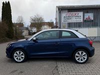 Gebraucht Audi A1 Ambition 90 PS (66 kW) 2012 Blau Kleinwagen