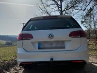 Gebraucht VW Golf VII R-line 150 PS (110 kW) 2015 Weiß Kombi