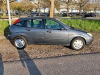 Second-hand Ford Focus 101 CP (74 kW) 2004 Gri Hatchback