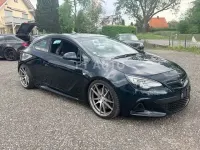 Gebraucht Opel Astra GTC OPC 280 PS (205 kW) 2015 Grün Limousine