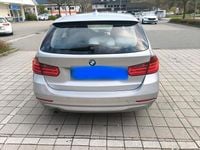 Second-hand BMW 318 143 CP (105 kW) 2014 Argintiu Break