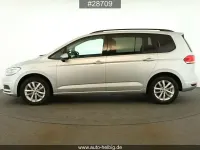 Gebraucht VW Touran Comfortline 116 PS (85 kW) 2019 Reflexsilber metallic Van / Kleinbus