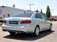 Gebraucht Mercedes E250 204 PS (150 kW) 2014 Silber Limousine