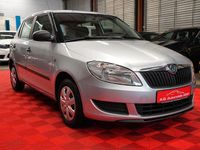 Gebraucht Skoda Fabia 60 PS (44 kW) 2011 Silber Limousine