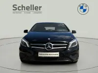 Gebraucht Mercedes A180 Urban 109 PS (80 kW) 2015 Schwarz Kleinwagen