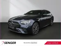 Używany Mercedes E300 AMG 306 KM (225 kW) 2022 Niebieski Sedan/Limuzyna