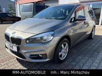 Gebraucht BMW 218 Luxury Line 150 PS (110 kW) 2015 Platinsilber metallic Van / Kleinbus