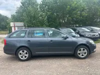 Gebraucht Skoda Octavia Impuls Edition 105 PS (77 kW) 2010 Anthracitegrau metallic Kombi