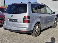 Gebraucht VW Touran Freestyle 140 PS (102 kW) 2010 Reflexsilber metallic Van / Kleinbus