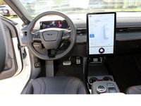 Gebraucht Ford Mustang Mach-E 350 kW (477 PS) 2022 Weiß SUV