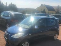 Gebraucht Hyundai i10 67 PS (49 kW) 2009 Blau Kleinwagen