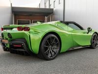 Gebraucht Ferrari SF90 999 PS (734 kW) 2023 Grün Cabrio