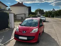 Gebraucht Peugeot 107 60 PS (44 kW) 2007 Rot Kleinwagen