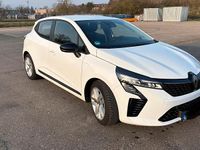 Gebraucht Renault Clio V 100 PS (73 kW) 2024 Weiß Kleinwagen