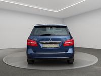 Gebraucht Mercedes B180 122 PS (89 kW) 2012 Blau Van / Kleinbus