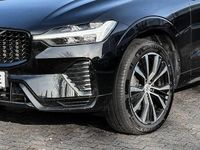 Gebraucht Volvo XC60 Plus 197 PS (144 kW) 2023 Schwarz SUV