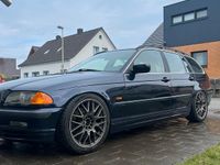 Gebraucht BMW 328 193 PS (141 kW) 1999 Blau Kombi