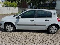Używany Renault Mégane 111 KM (81 kW) 2009 Biały Sedan/Limuzyna