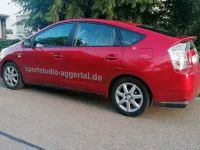 Gebraucht Toyota Prius 77 PS (56 kW) 2006 Rot Kleinwagen