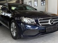 Gebraucht Mercedes E200 184 PS (135 kW) 2017 Blau Limousine
