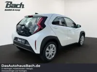 Gebraucht Toyota Aygo X Play 72 PS (52 kW) 2026 Weiß SUV