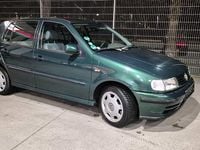 Gebraucht VW Polo 60 PS (44 kW) 1998 Grün Kleinwagen