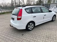Gebraucht Hyundai i30 109 PS (80 kW) 2011 Kombi