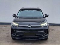 Neu VW Tiguan 150 PS (110 kW) 2026 Grenadillschwarz metallic SUV