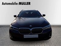 Gebraucht BMW 530 Luxury Line 245 PS (180 kW) 2023 Sophistograu brillanteffekt me Kombi