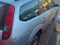 Second-hand Ford Focus 105 CP (77 kW) 2007 Galben Hatchback