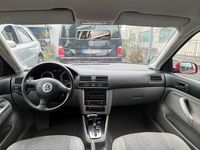 Gebraucht VW Bora 74 PS (54 kW) 2002 Rot Limousine