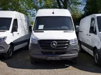 Gebraucht Mercedes Sprinter 150 PS (110 kW) 2023 Arktikweiß Van