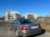 Gebraucht Mercedes E350 272 PS (200 kW) 2006 Andere farben Limousine