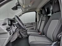 Neu VW T7 100 kW (136 PS) 2026 Midnight black metallic Van