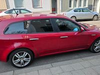 Gebraucht Alfa Romeo 159 170 PS (125 kW) 2012 Rot Kombi